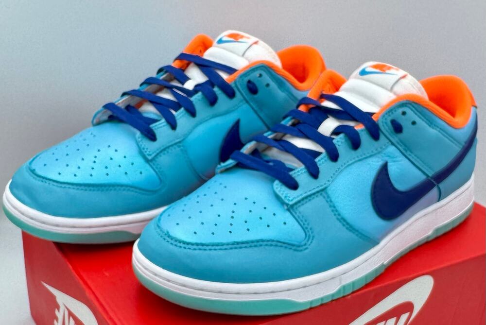 Nike Dunk Low SE Baltic Blue Total Orange HQ1538-416 Sz 11 # 343